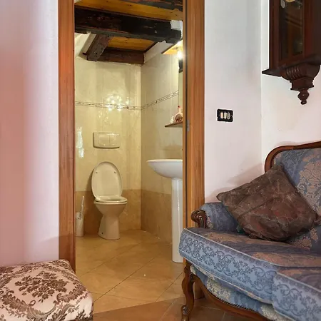 Casetta Violetta Historic House Duomo