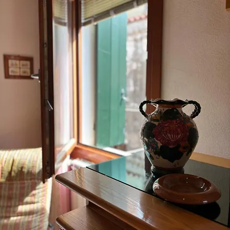 Apartamento Casetta Violetta Historic House Duomo *
